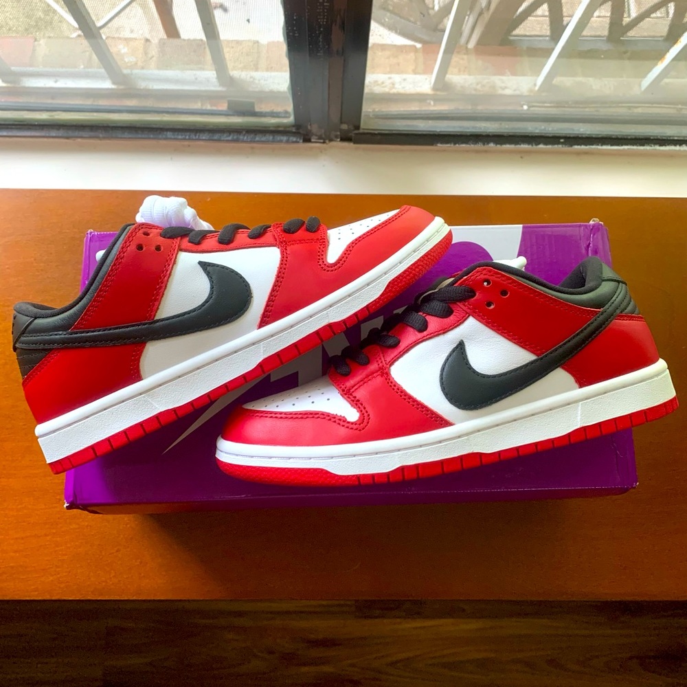 - Nike Dunk Low Jpack Chicago